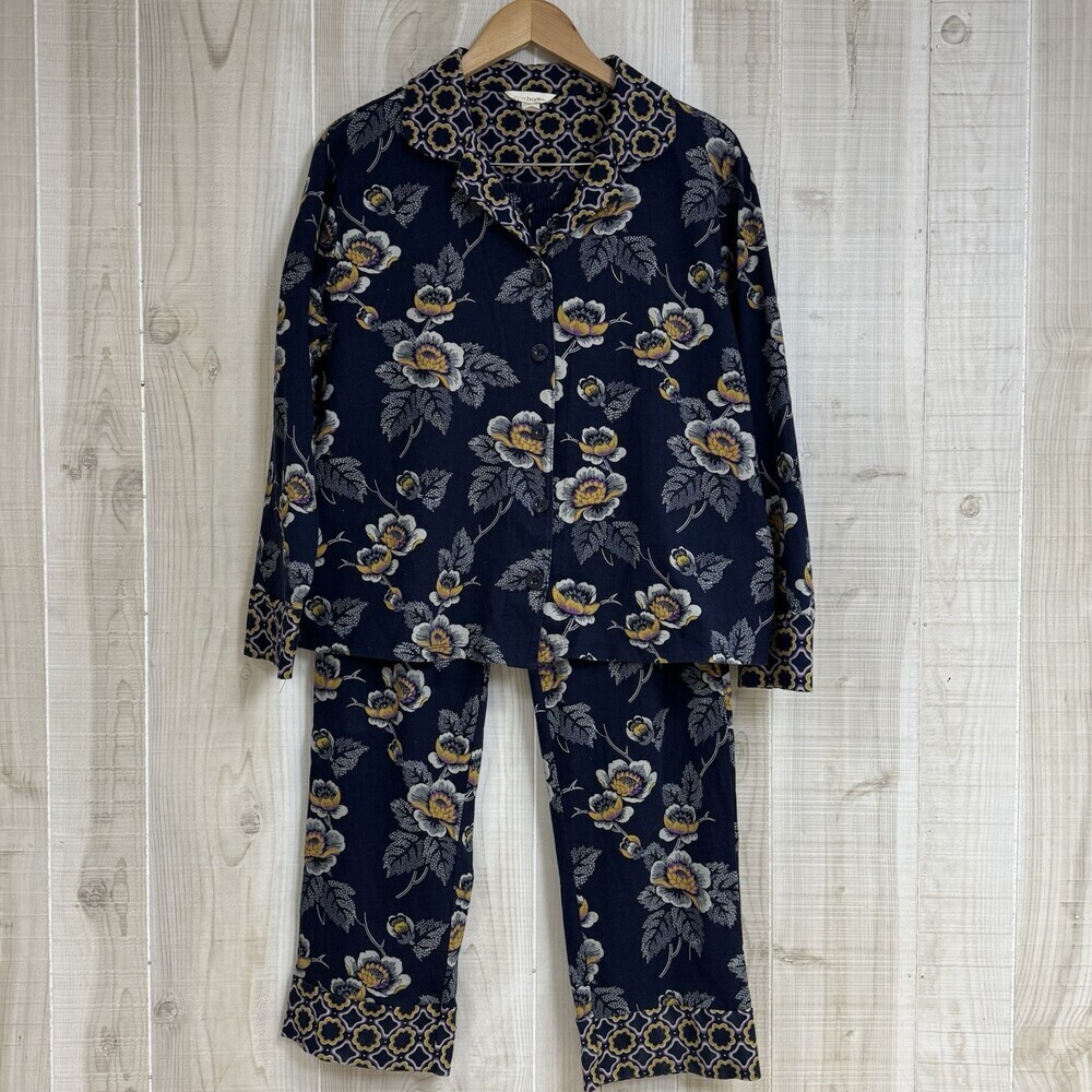 Vera Bradley‎ 2 Piece Pajama Set Womens M Blue Long Sleeve Notch Collar & Pant